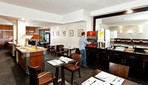 Hotel Photo 13