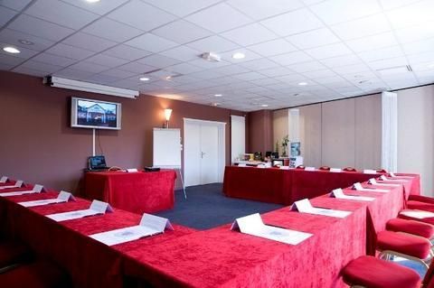 Hotel Photo 12