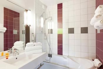 Hotel Photo 9