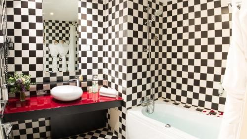 Hotel Photo 8