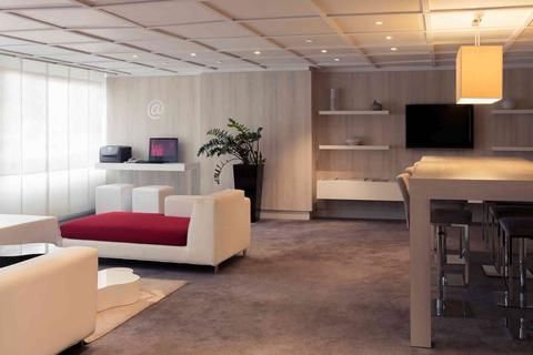 Hotel Photo 9