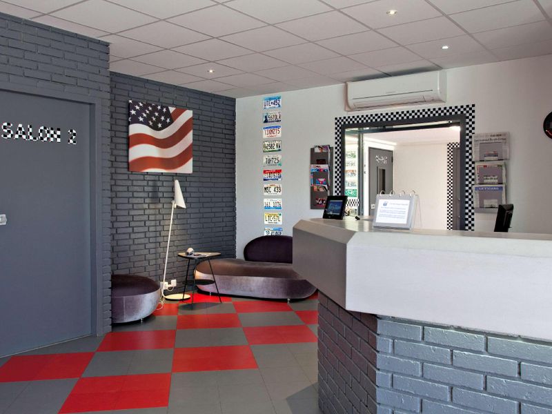 Hotel Photo 12