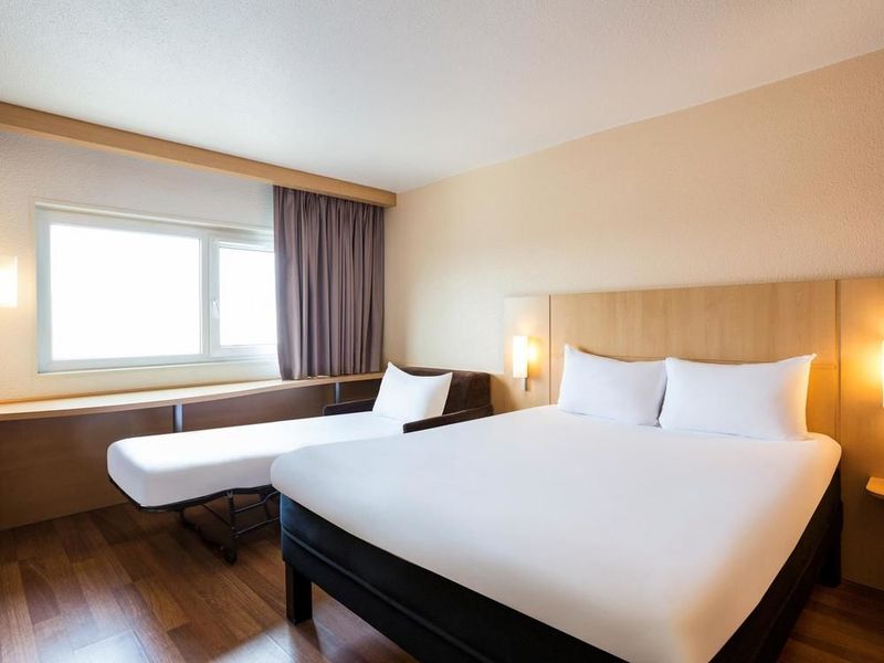 Hotel Photo 1