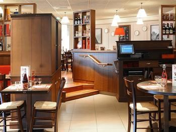 Hotel Photo 11