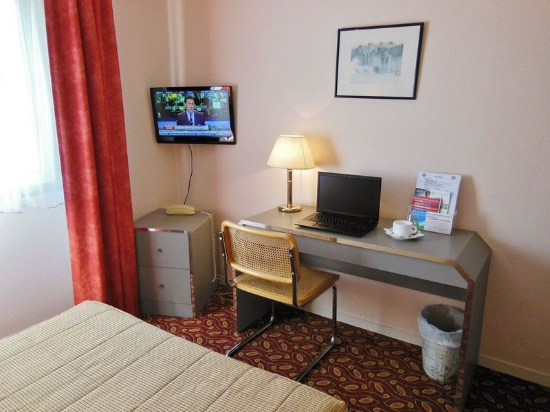 Hotel Photo 6