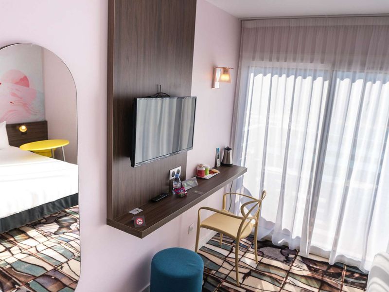 Hotel Photo 8