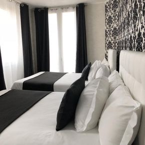 NearBy Hotel