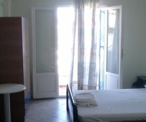 Elli Rooms Alonnisos town Greece