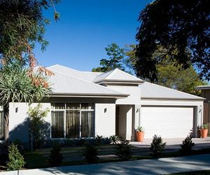 Como Waters Bed and Breakfast Perth Australia