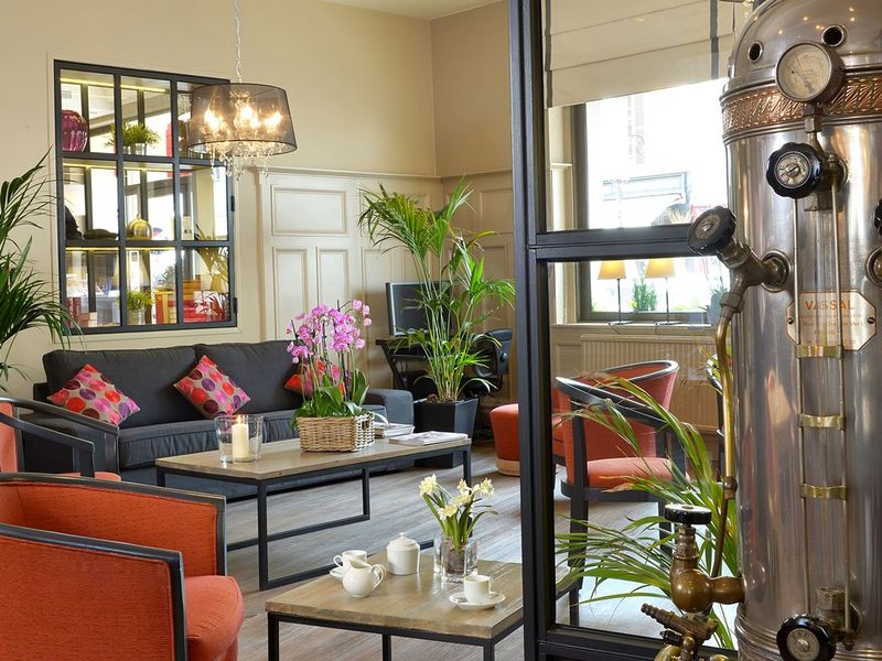 Hotel Photo 6