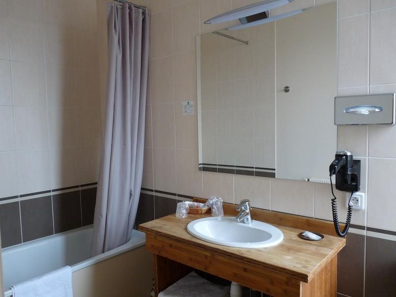 Hotel Photo 9