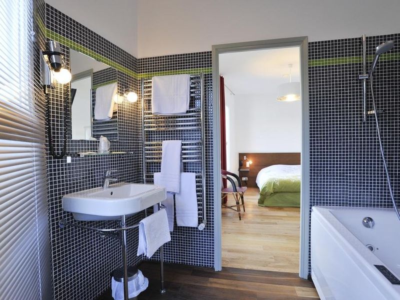 Hotel Photo 11