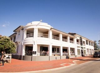 Фото отеля Cottesloe Beach Hotel