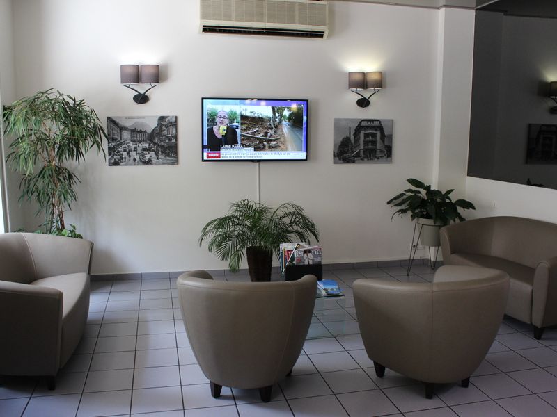 Hotel Photo 9