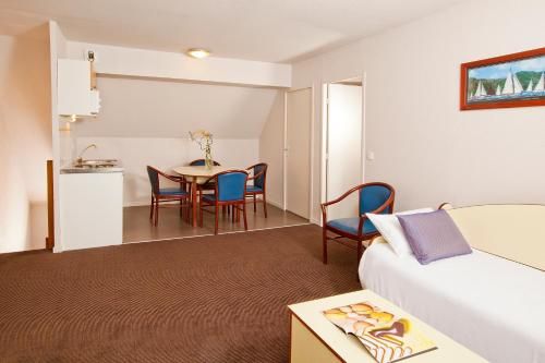 Hotel Photo 8