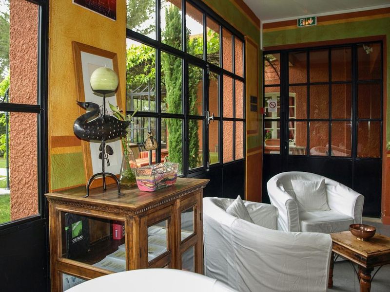 Hotel Photo 6