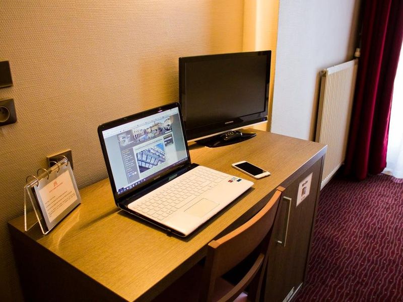 Hotel Photo 6