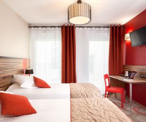 Quality Suites Lyon Confluence Villeurbanne France