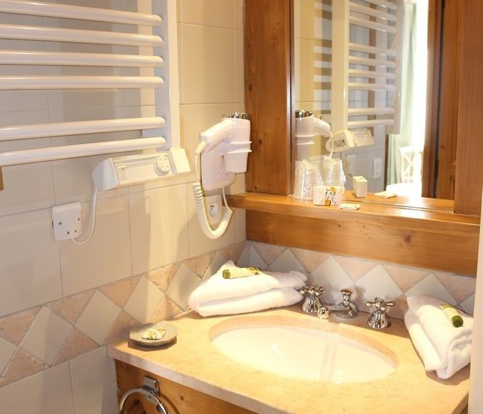 Hotel Photo 9