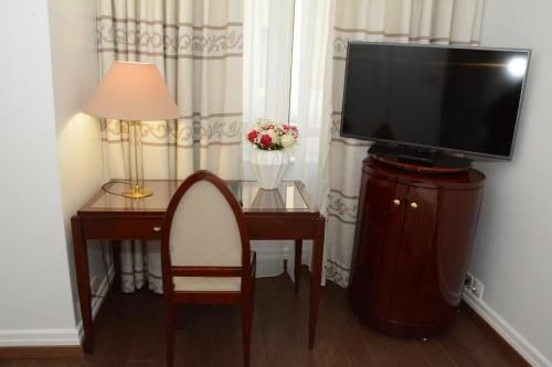 Hotel Photo 12