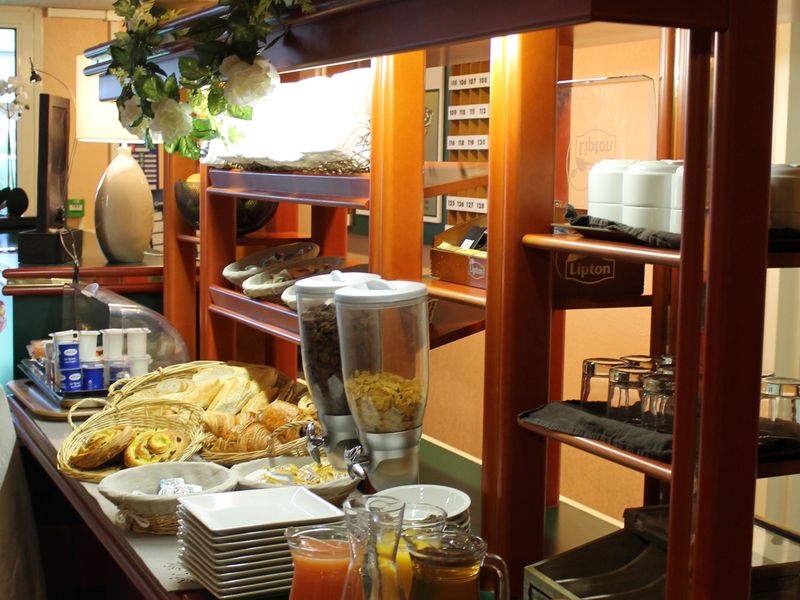 Hotel Photo 16