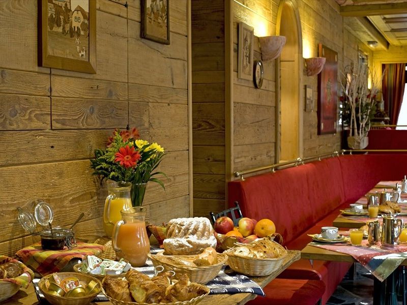 Hotel Photo 12