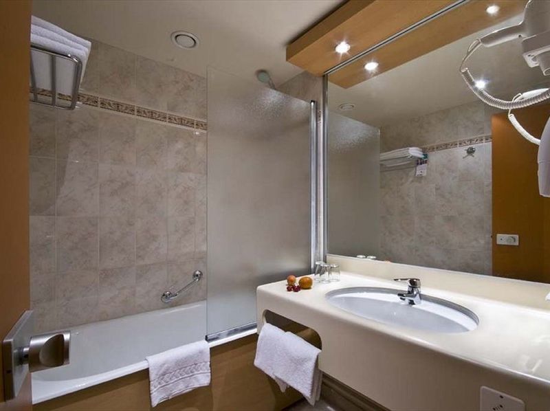 Hotel Photo 9