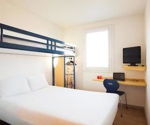 ibis budget Orly Chevilly Tram 7 Chevilly-Larue France