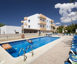 Apartamentos Zodiac Cala den Bou Spain