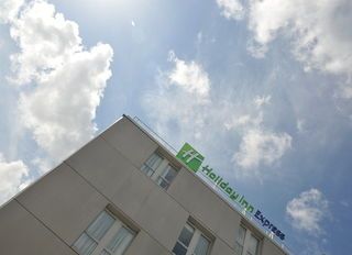 Фото отеля Holiday Inn Express Saint-Nazaire, an IHG Hotel