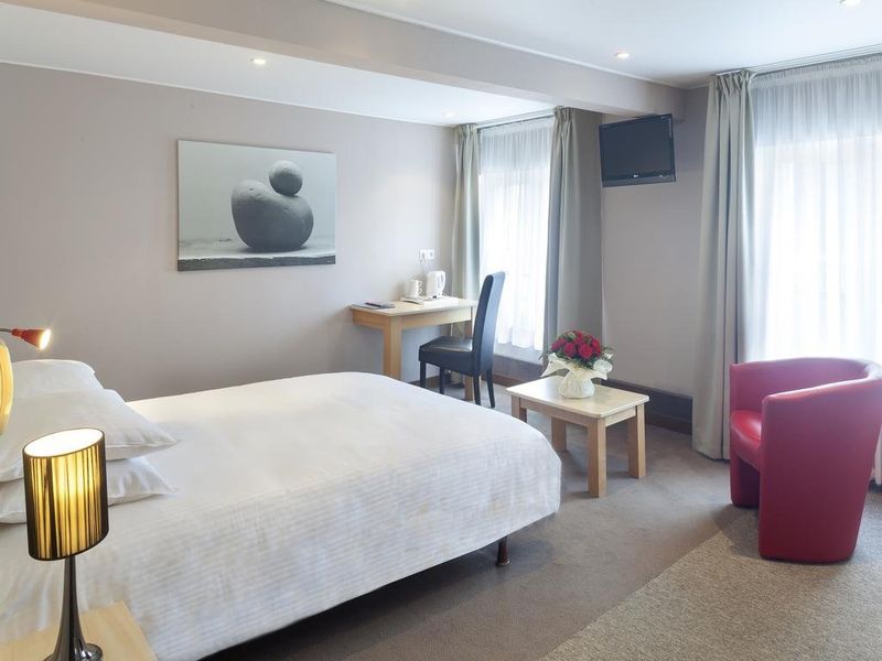 Hotel Photo 1