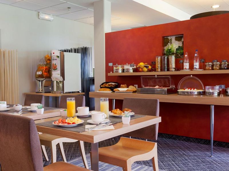 Hotel Photo 10