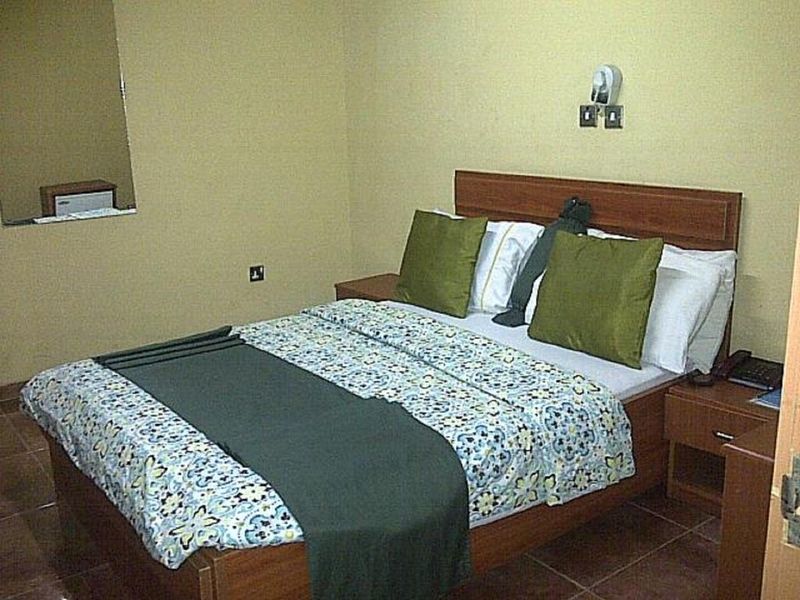 Hotel Photo 1