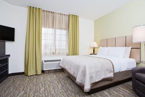 Photo of Candlewood Suites Oak Grove/Fort Campbell, an IHG Hotel
