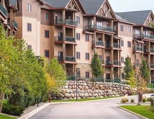 Wyndham Vacation Resorts At Glacier Canyon Lake Delton United States
