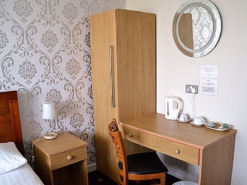 Hotel Photo 8