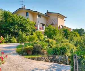 Casa Anna a Pietrasanta in Toscana Pietrasanta Italy