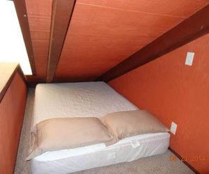 Alii Kane Cottage with Loft Volcano Village United States