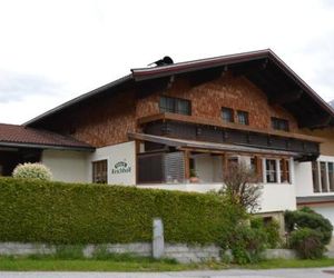 Gästehaus Reichholf Neukirchen am Grossvenediger Austria