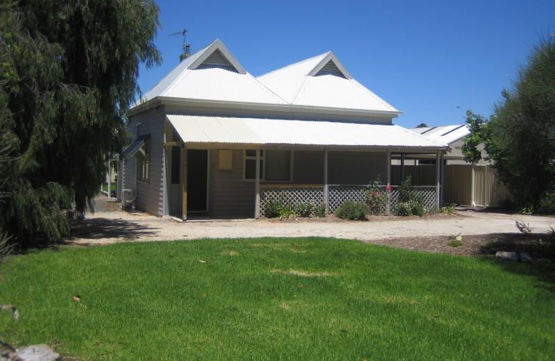 Showgrounds Cottage Naracoorte