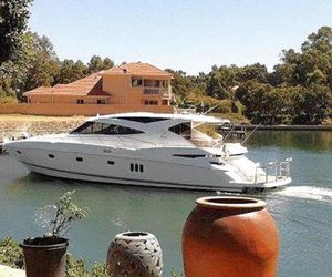 CANAL ISLAND RETREAT Mandurah Australia