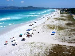 Hotel pic Casa Pé na Areia Cabo Frio