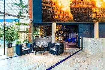Hotel Photo 8