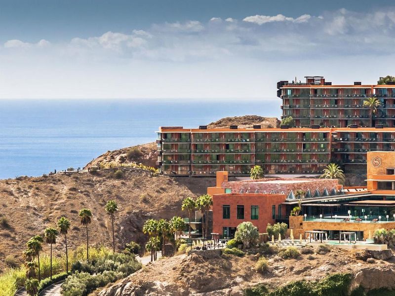 Hotel Photo 1