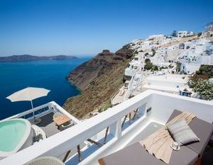 Chic Hotel Santorini Fira Greece