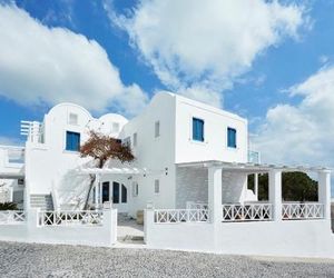 Loizos Stylish Residences Fira Greece