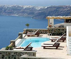 Tholos Resort Imerovigli Greece