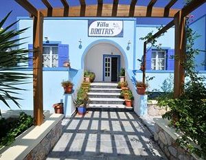 Dimitris Villa Kamari Greece