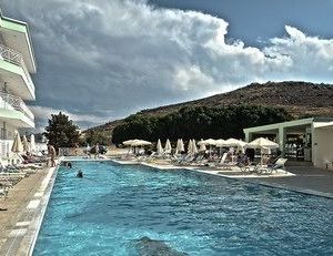 Nicolas Villas Agia Pelagia Greece