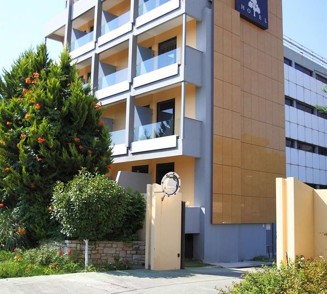 Hotel Photo 1